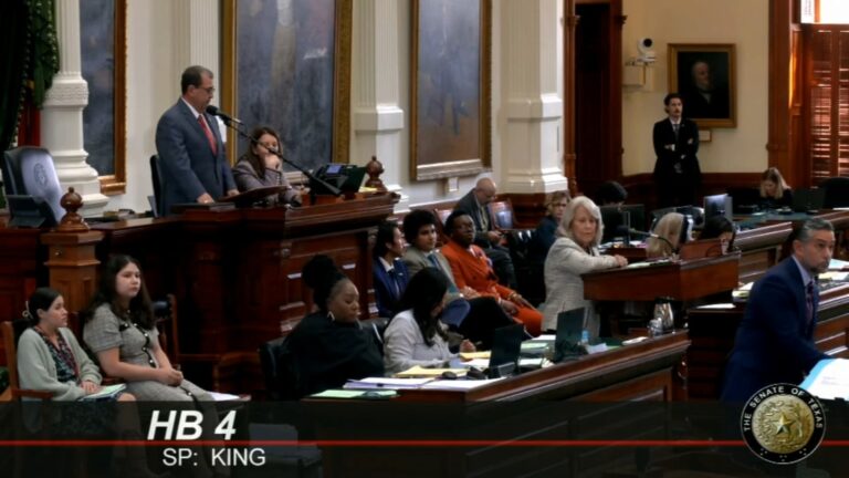 17622296_082325-wls-tx-redistricting-5avo-vid.jpg