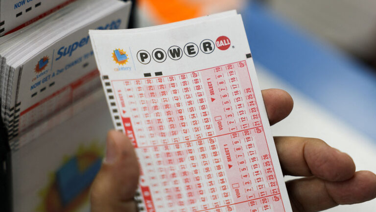 17728828_090325-cc-cnnw-powerball-img.jpg