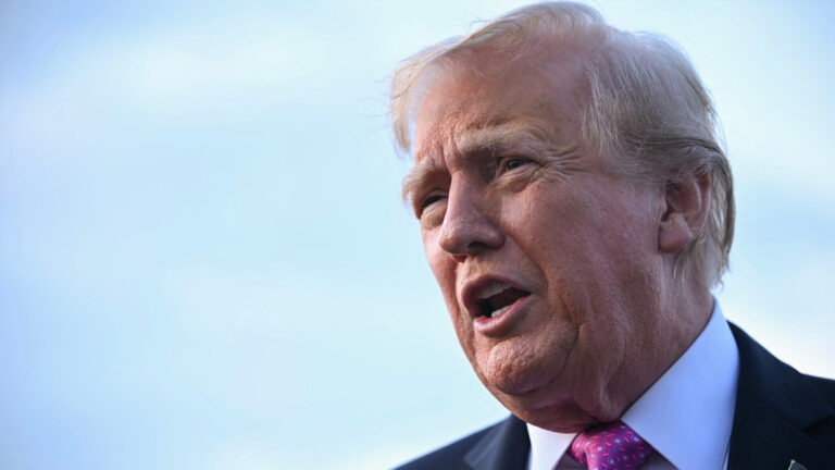 17820217_091525-cc-ap-trump-img.jpg