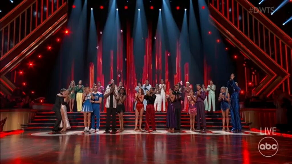 17874736_dwts-2-img.jpg