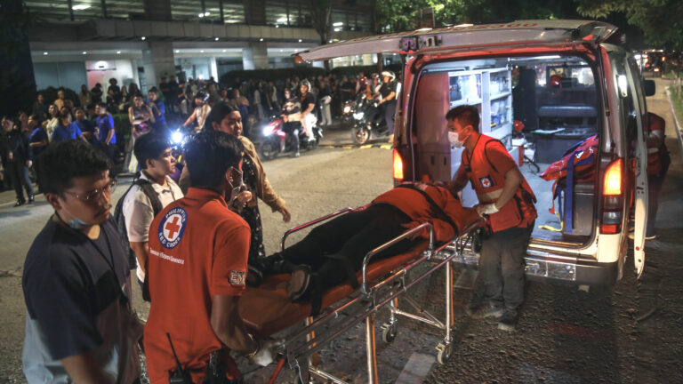 17912747_philippines-earthquake-img.jpg