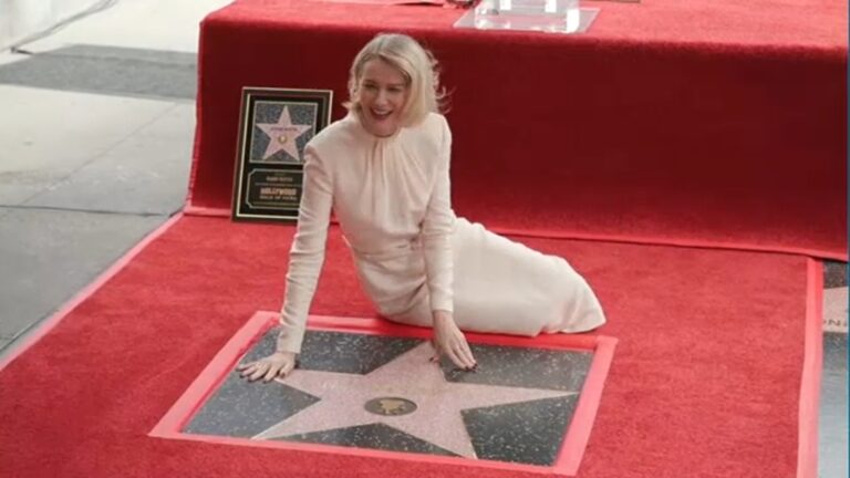 18002482_101325-kabc-naomi-watts-wof-tn-img.jpg