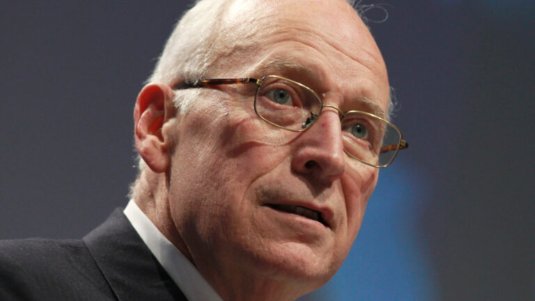 18111405_110425-cc-ap-dick-cheney-2-img.jpg