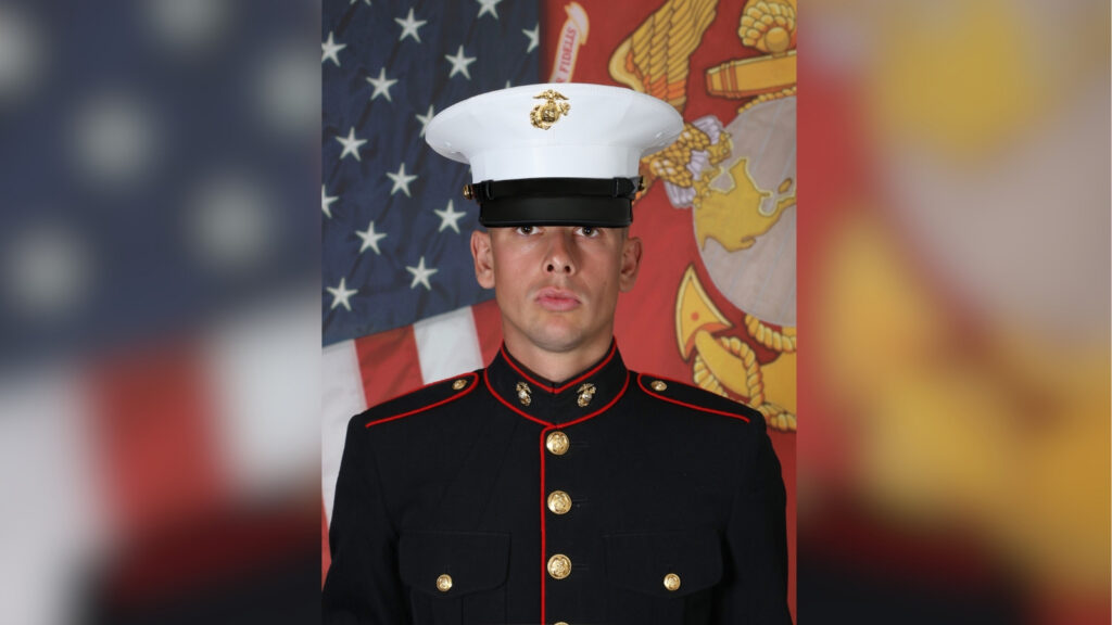 18255217_120525-kgo-pendleston-marine-pfc-rubio-img.jpg