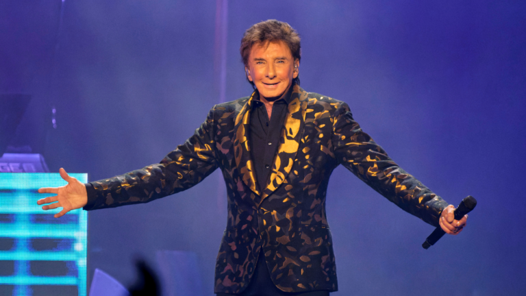 18306739_barry-manilow-img.png